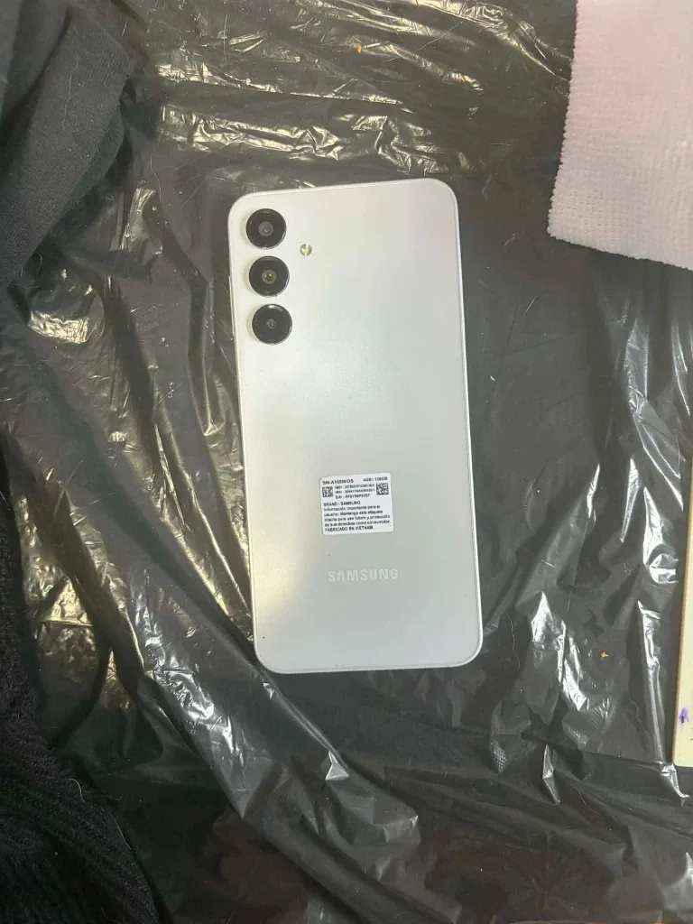 Samsung Galaxy A16 cell phone image indicator(2)