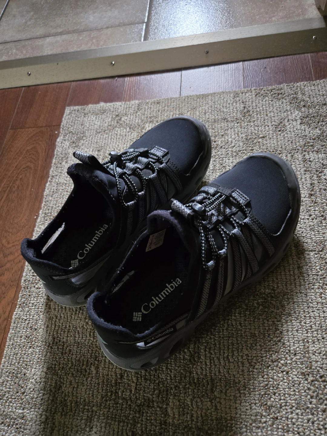 Columbia Black Water Shoes