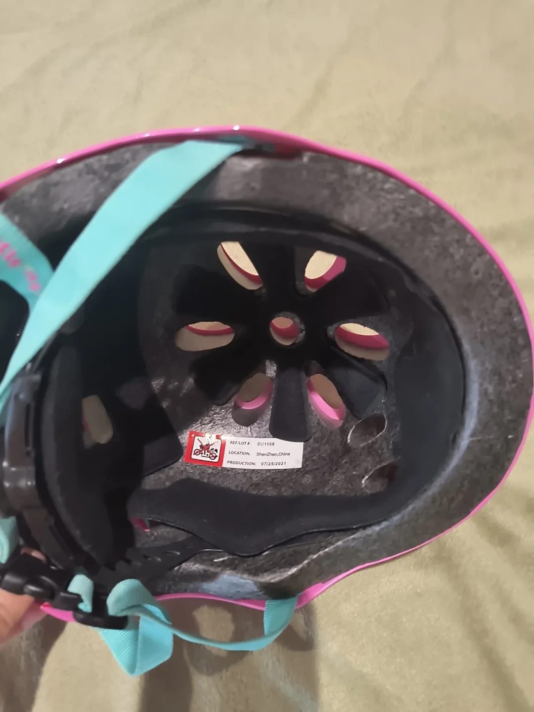 LIL RIDER Pink Helmet with Pegasus image indicator(7)