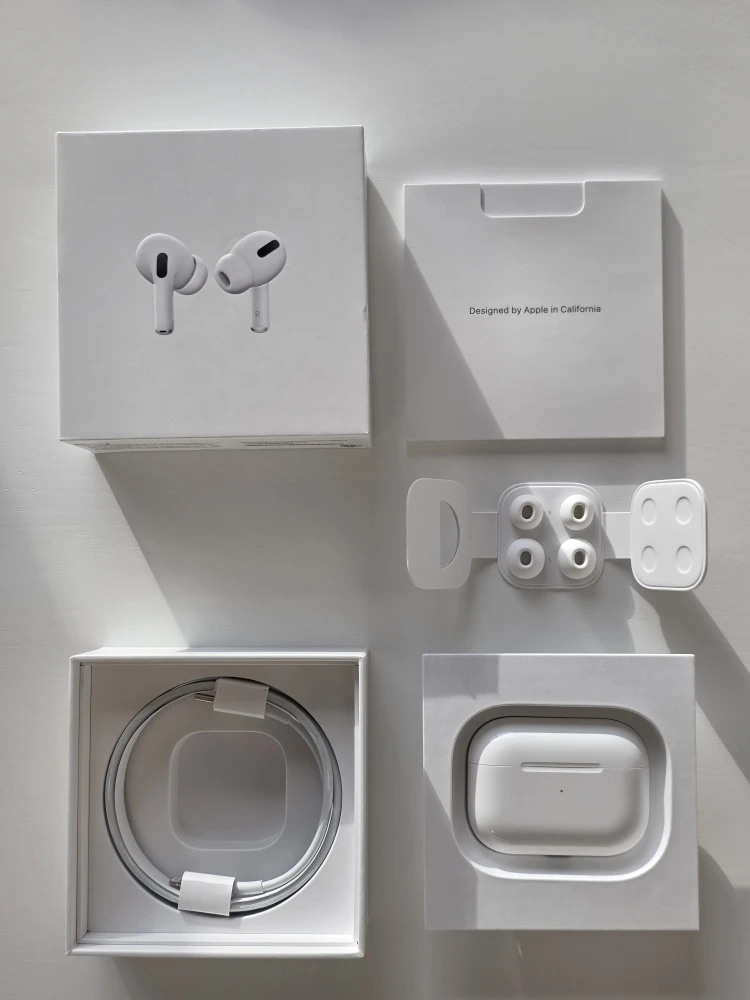 Apple AirPods Pro 1 (All Packaging)