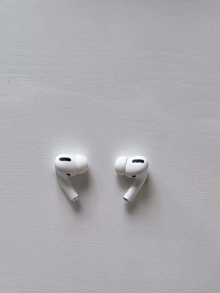 Apple AirPods Pro 1 (All Packaging) - photo 4