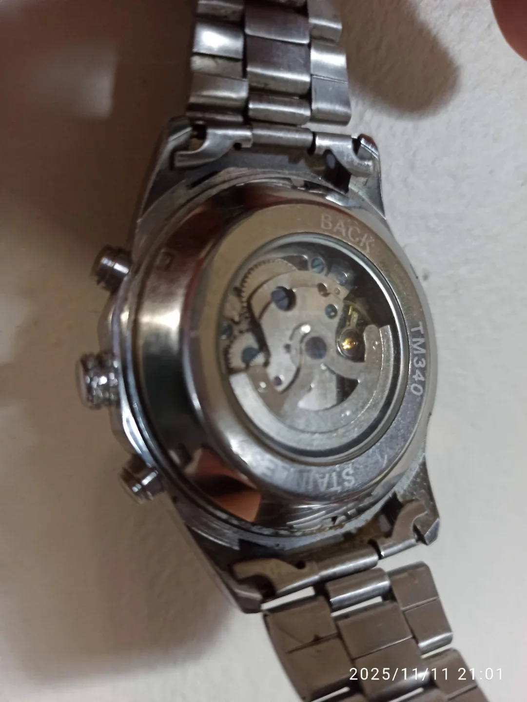 Winner Automatic Watch image indicator(3)