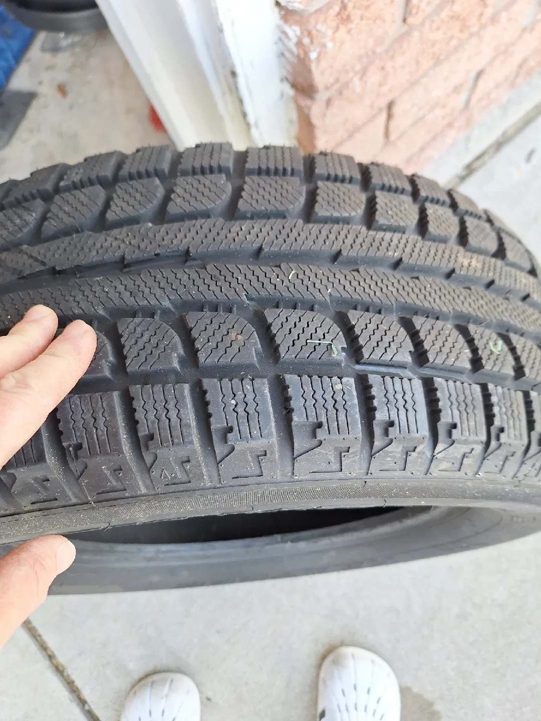 Max Trek M7 Tire image indicator(2)