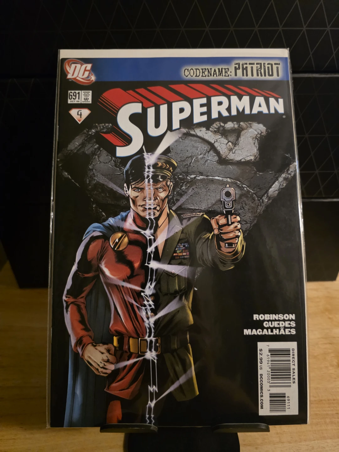 Superman Codename: Patriot Comic Book
