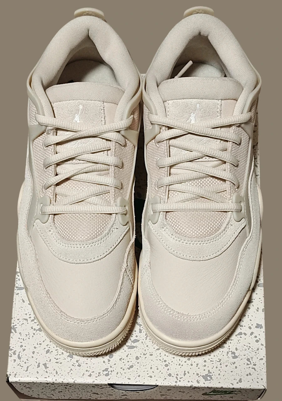 *NIB* 8 US — Nike Air Jordan 4 RM [LEGEND LIGHT BROWN/SAIL]