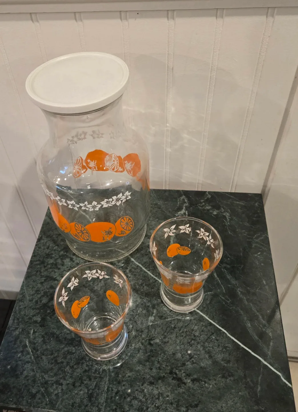 Vintage Anchor Hocking Orange & White Blossom Pitcher 2  Glasses image indicator(4)