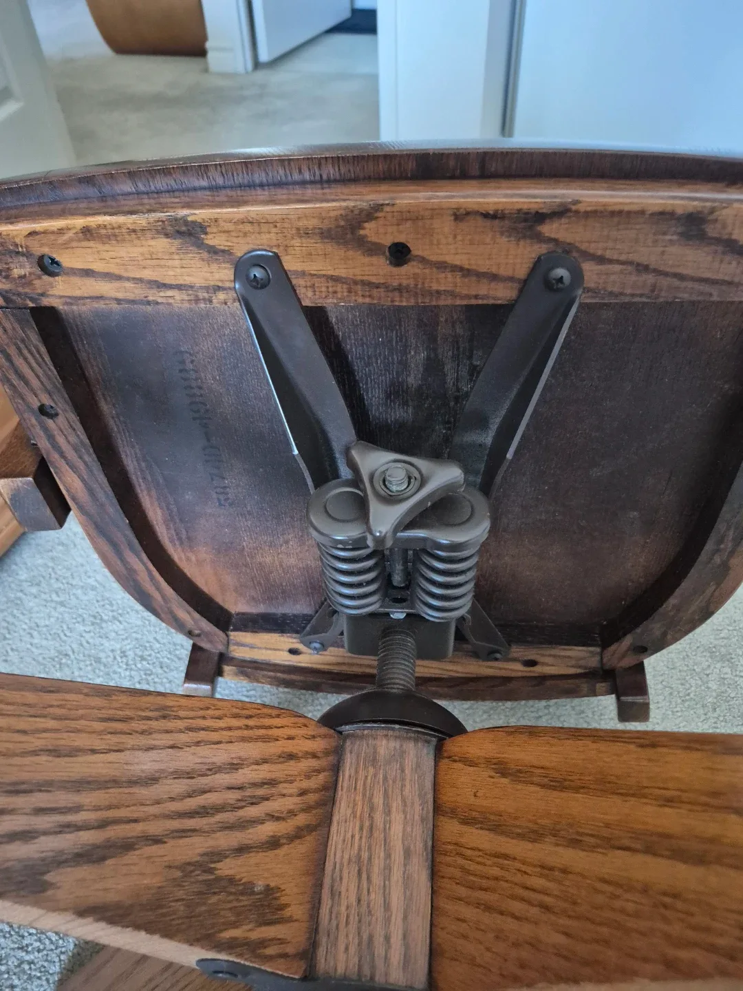 Wooden Swivel Bankers Desk Chair image indicator(5)