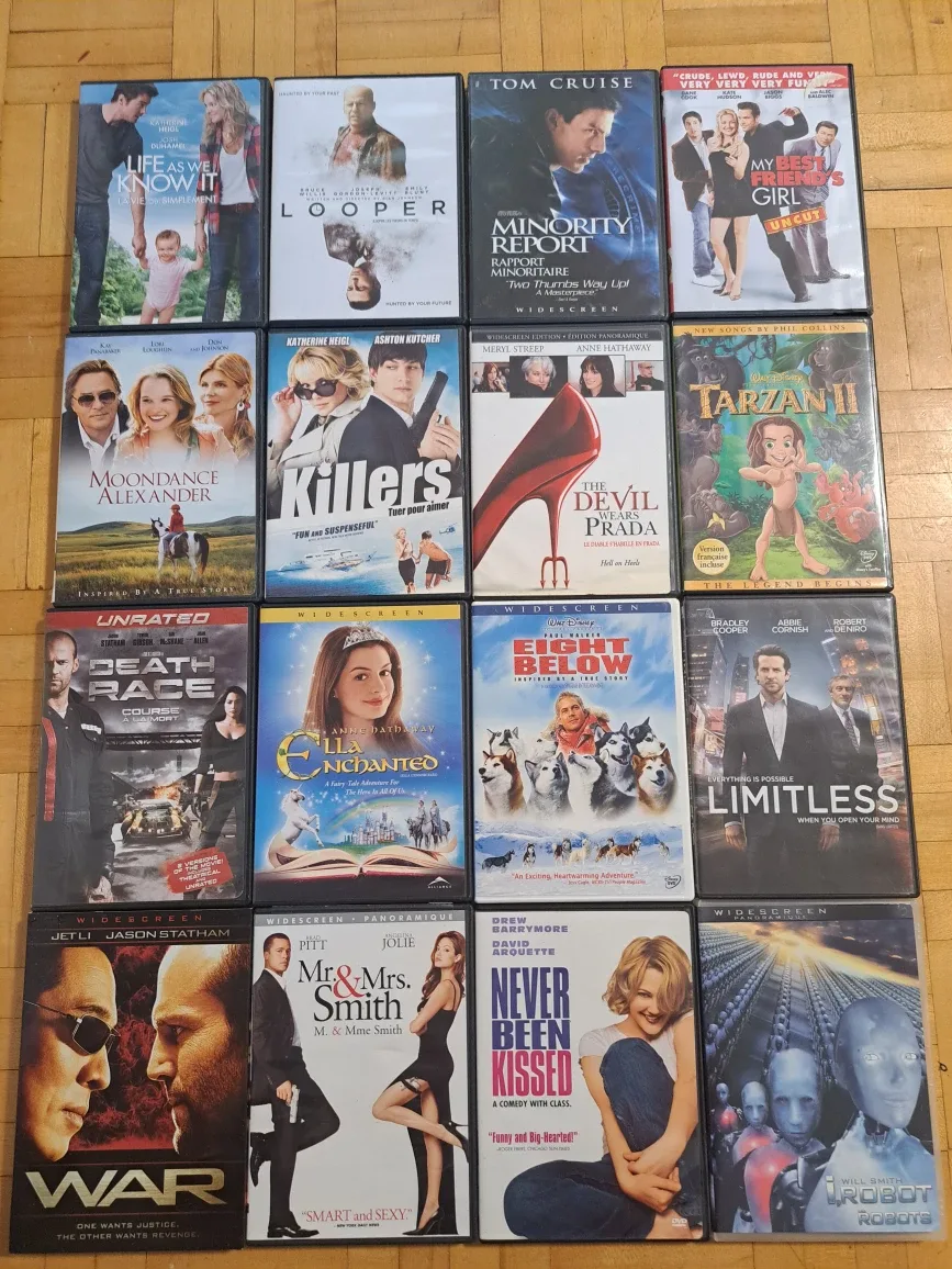 Mixed DVD Movies Lot image indicator(2)