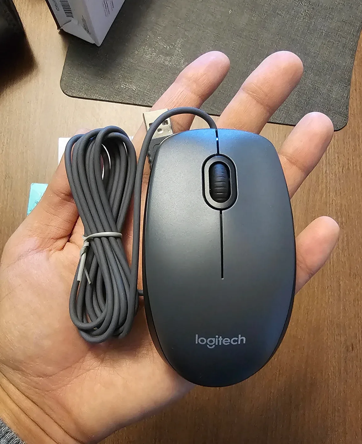 Logitech M100 Wired Mouse - New image indicator(3)