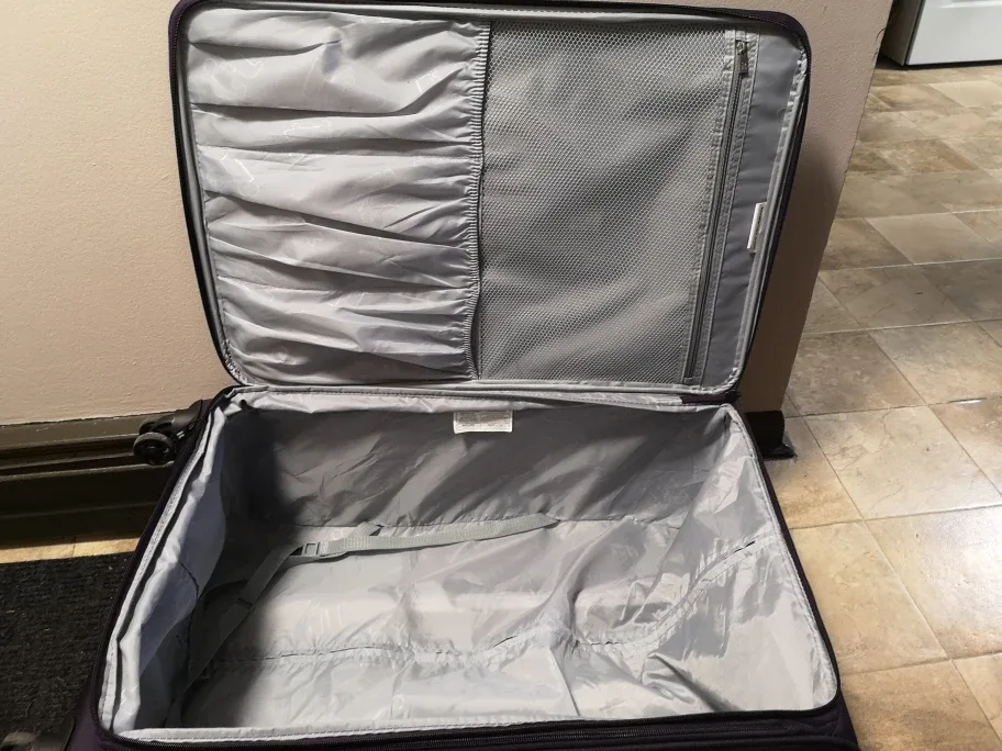 it Luggage Purple Suitcase image indicator(3)