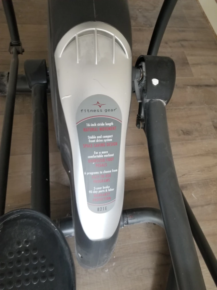 Fitness Gear 821E Elliptical Machine
