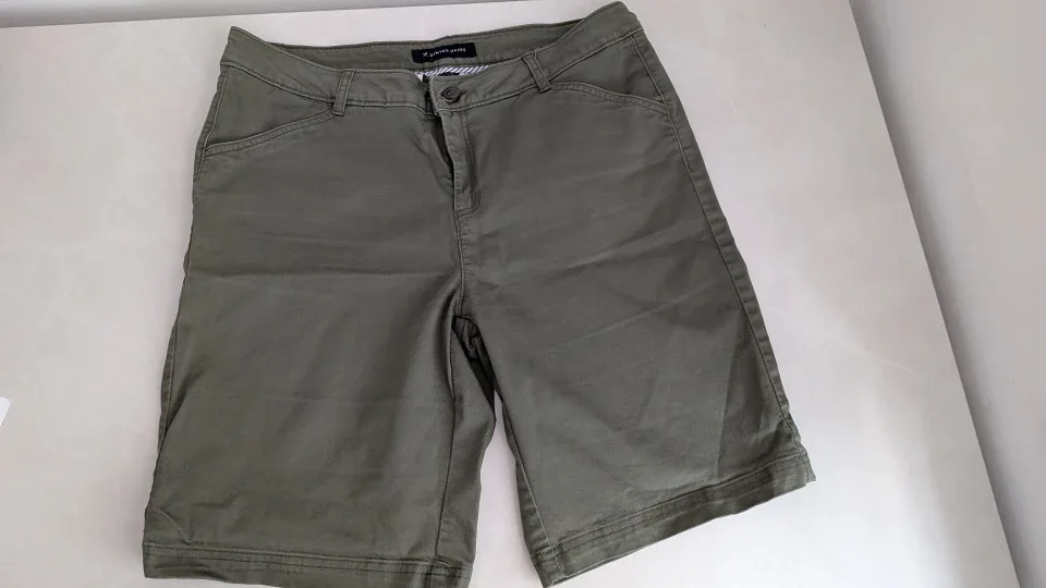 Denver Hayes Olive Green Shorts