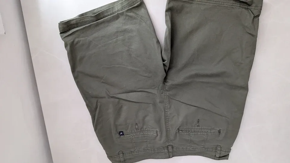 Denver Hayes Olive Green Shorts image indicator(2)