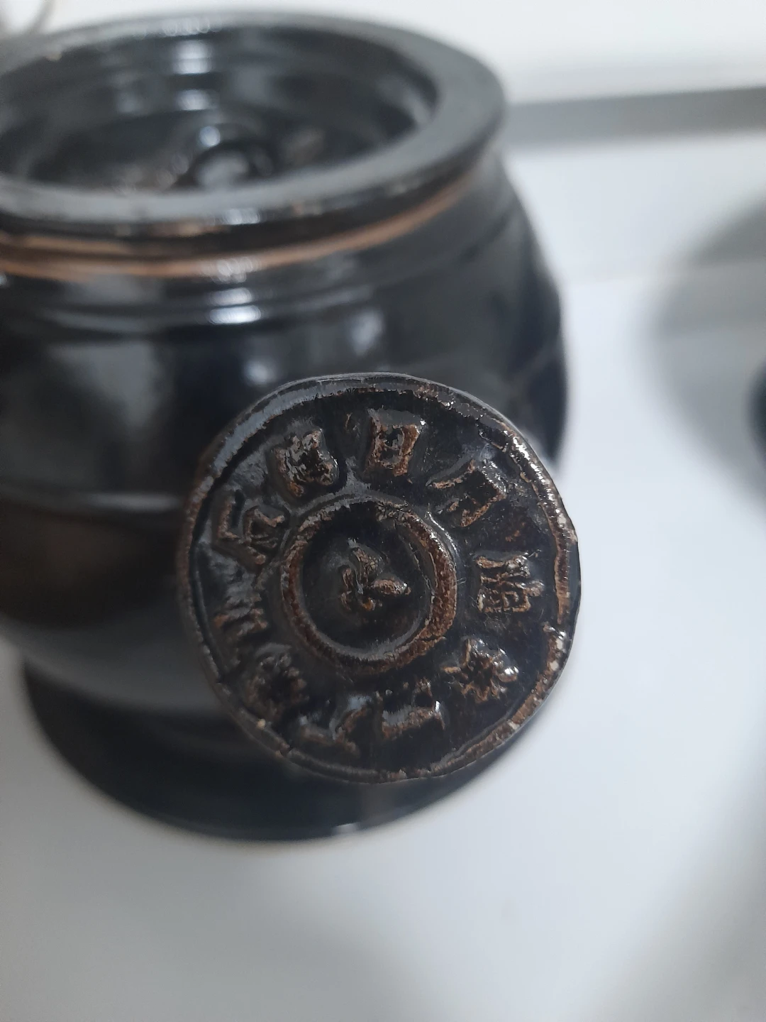 Vintage chinese medecine pot also know as a teapot - photo 2