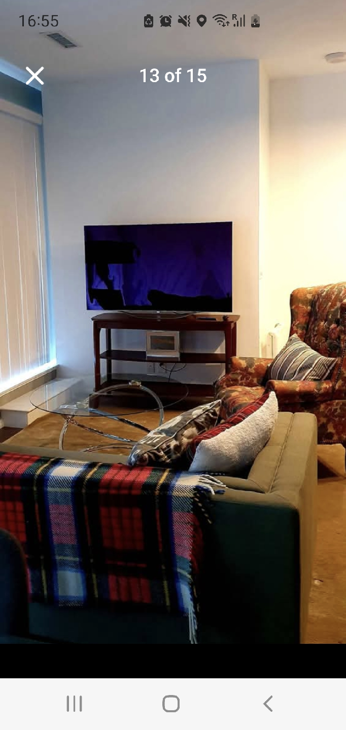 2 bed 2 bath condo for rent down town Toronto