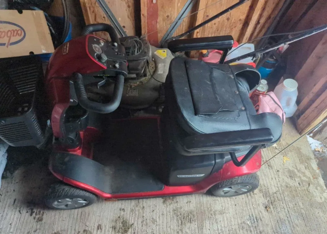 Pride Mobility Scooter - Red image indicator(3)