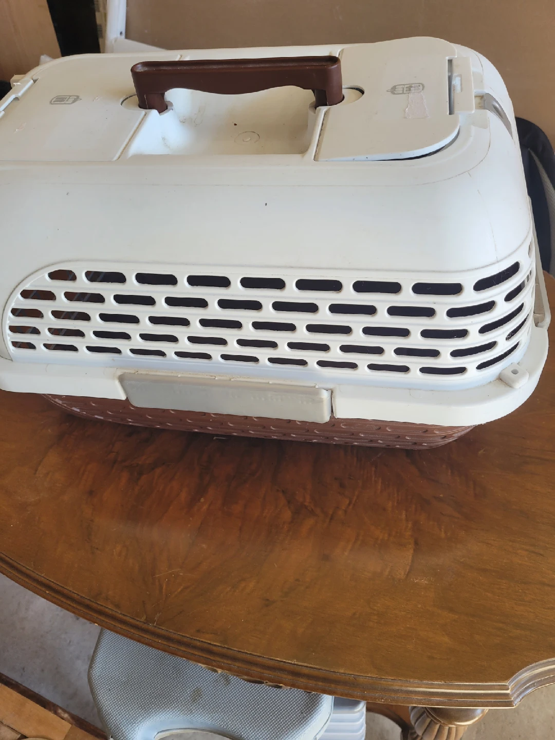 Dogit White & Brown Dog Carrier