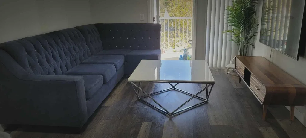 Square White Marbel modern Coffee Table image indicator(2)