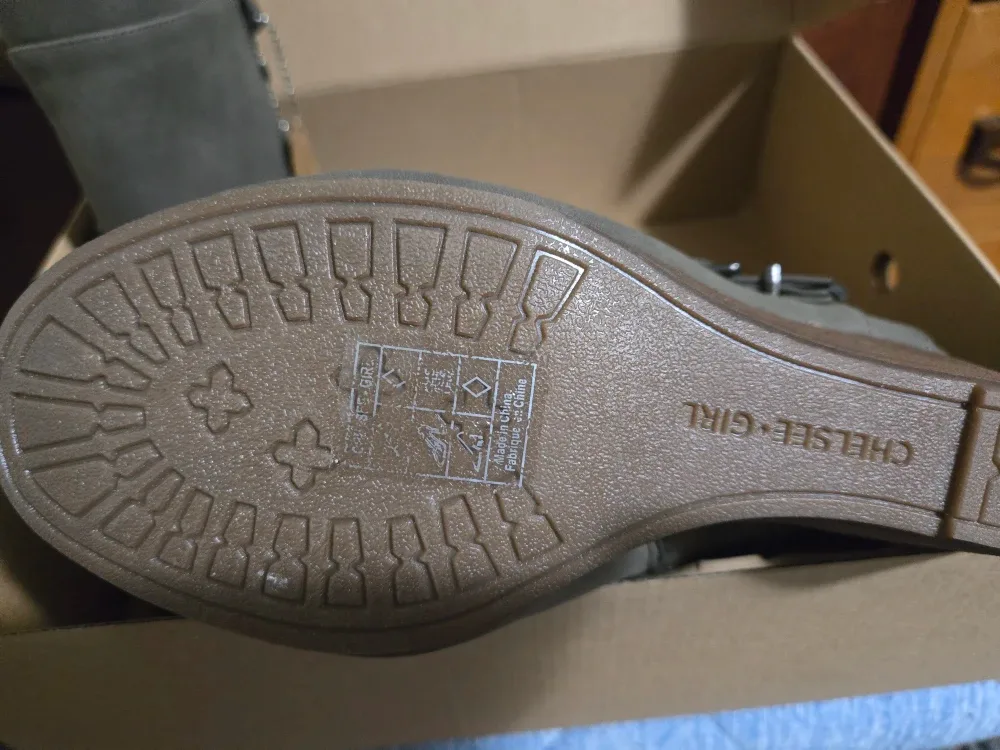 Women's Chelsea Girl Wedge Ankle boots image indicator(4)