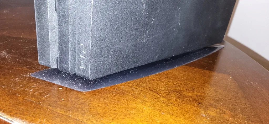 Playstation 4 Pro 1 TB with Vertical Stand & 2 Controllers image indicator(6)