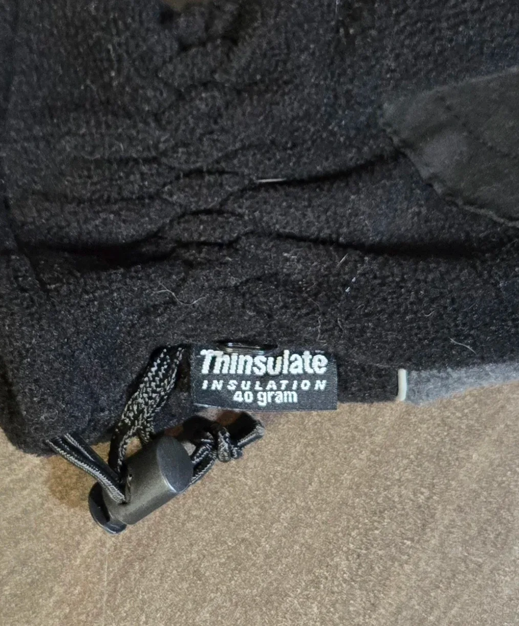 Thinsulate Black Gloves image indicator(2)