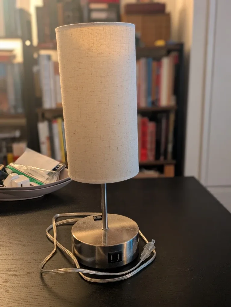 Table lamp