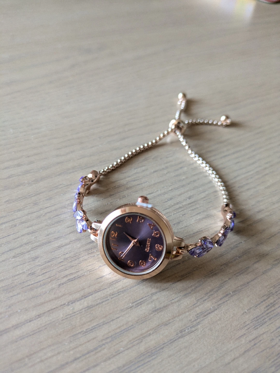 Brand new purple floral watch (battery works)