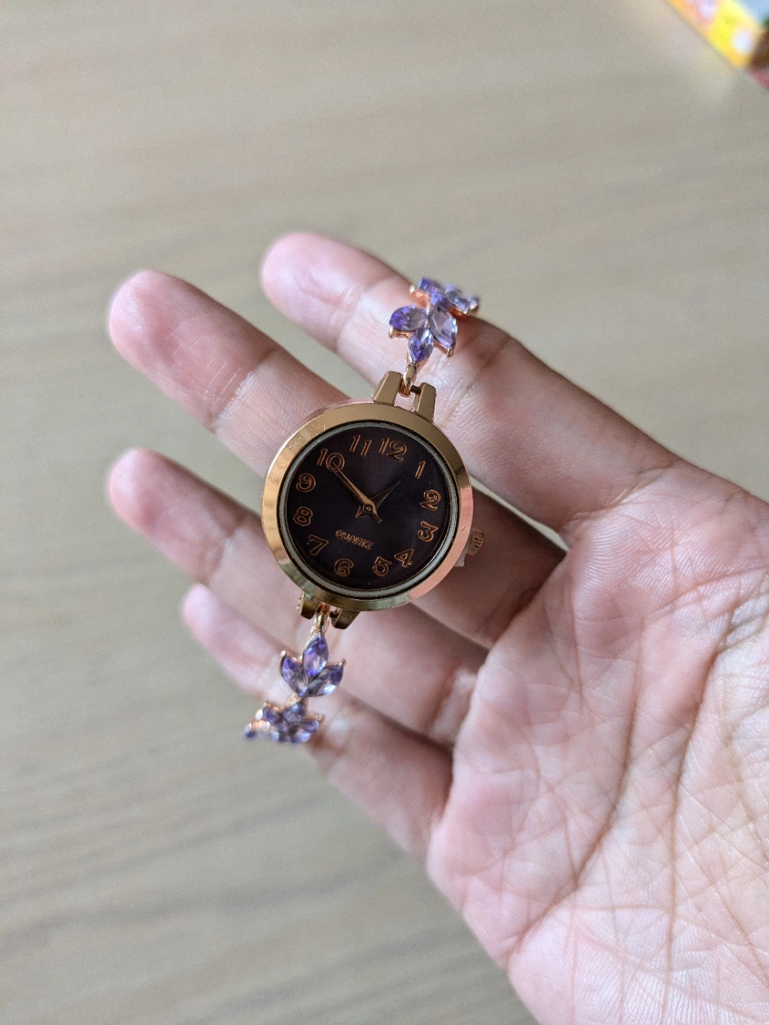Brand new purple floral watch (battery works) - photo 2