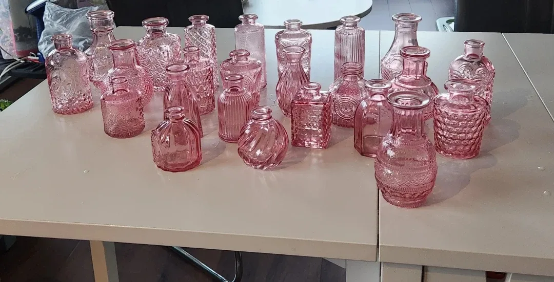 Pink Glass Bud Vases image indicator(2)