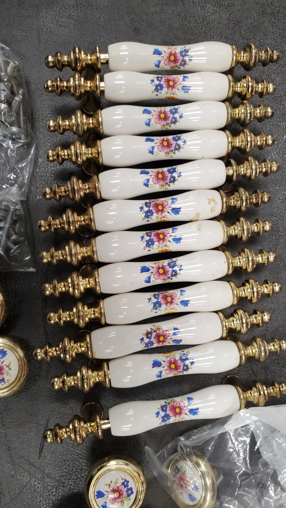 Amerock Floral Cabinet Knobs & Pulls - photo 5