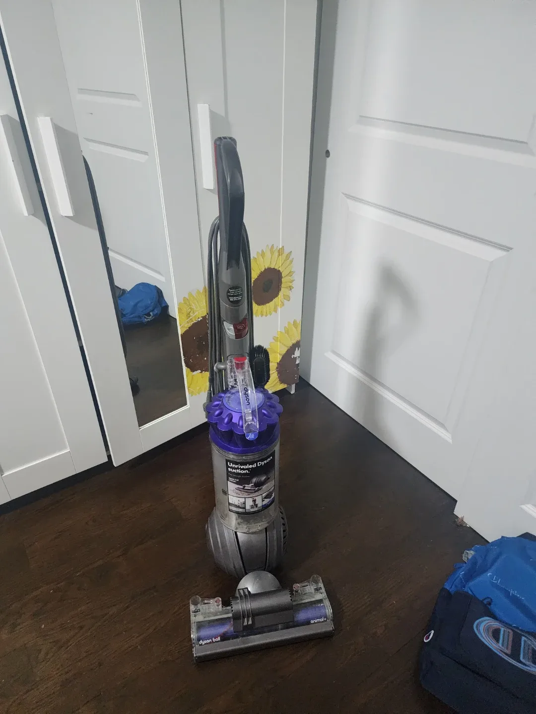 Dyson Ball Animal+ Upright Vacuum image indicator(3)