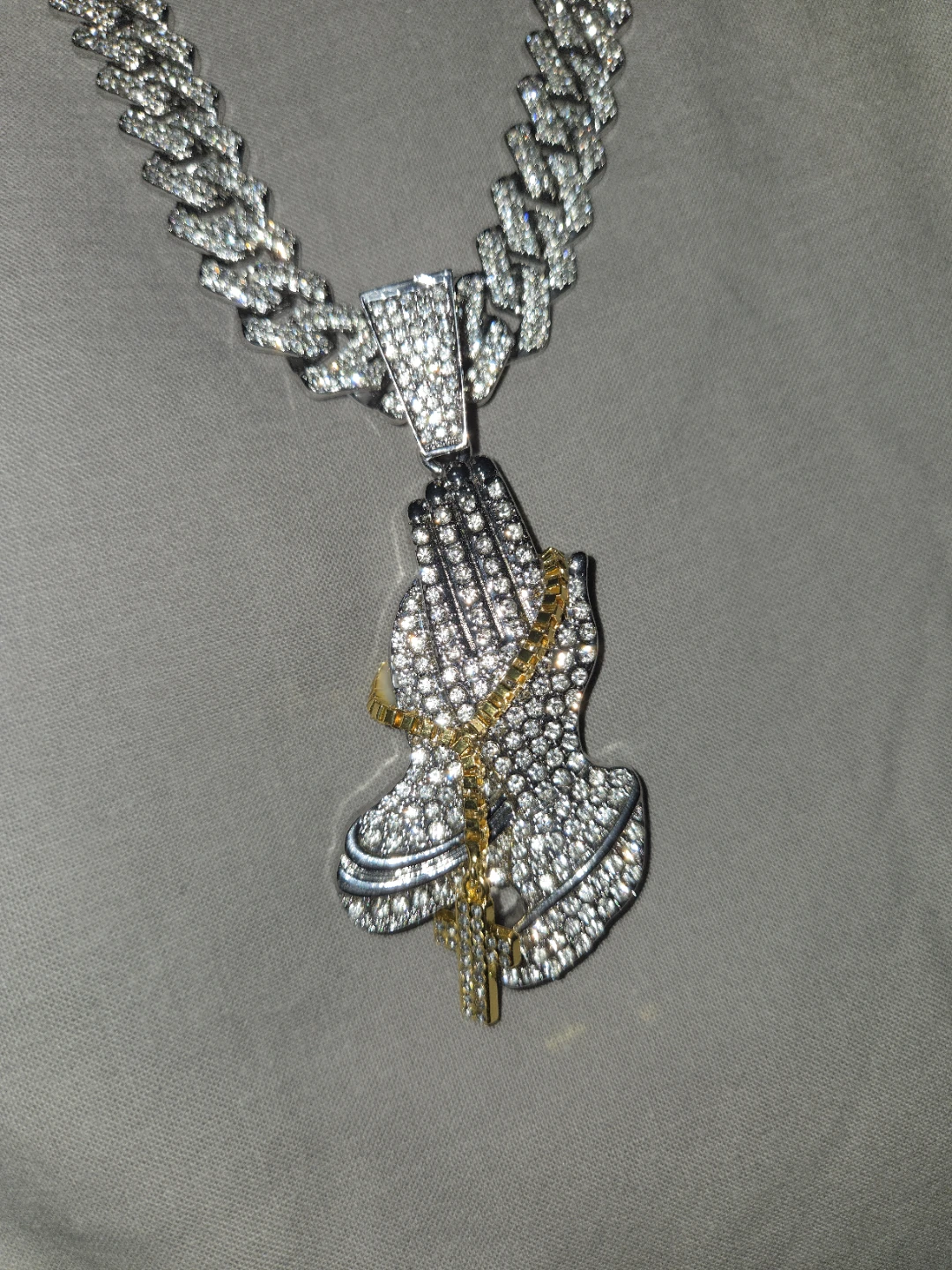 Cuban Link Chain with Praying Hands Pendant - photo 2