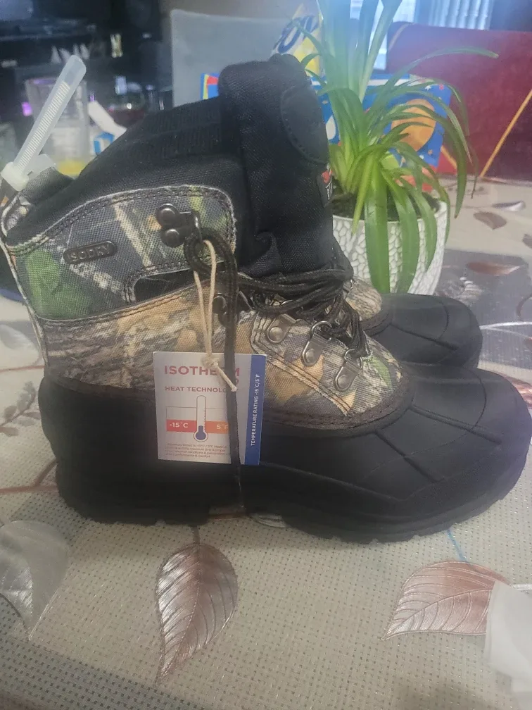 Mountain Warehouse Winter Boots - Size 7 image indicator(2)
