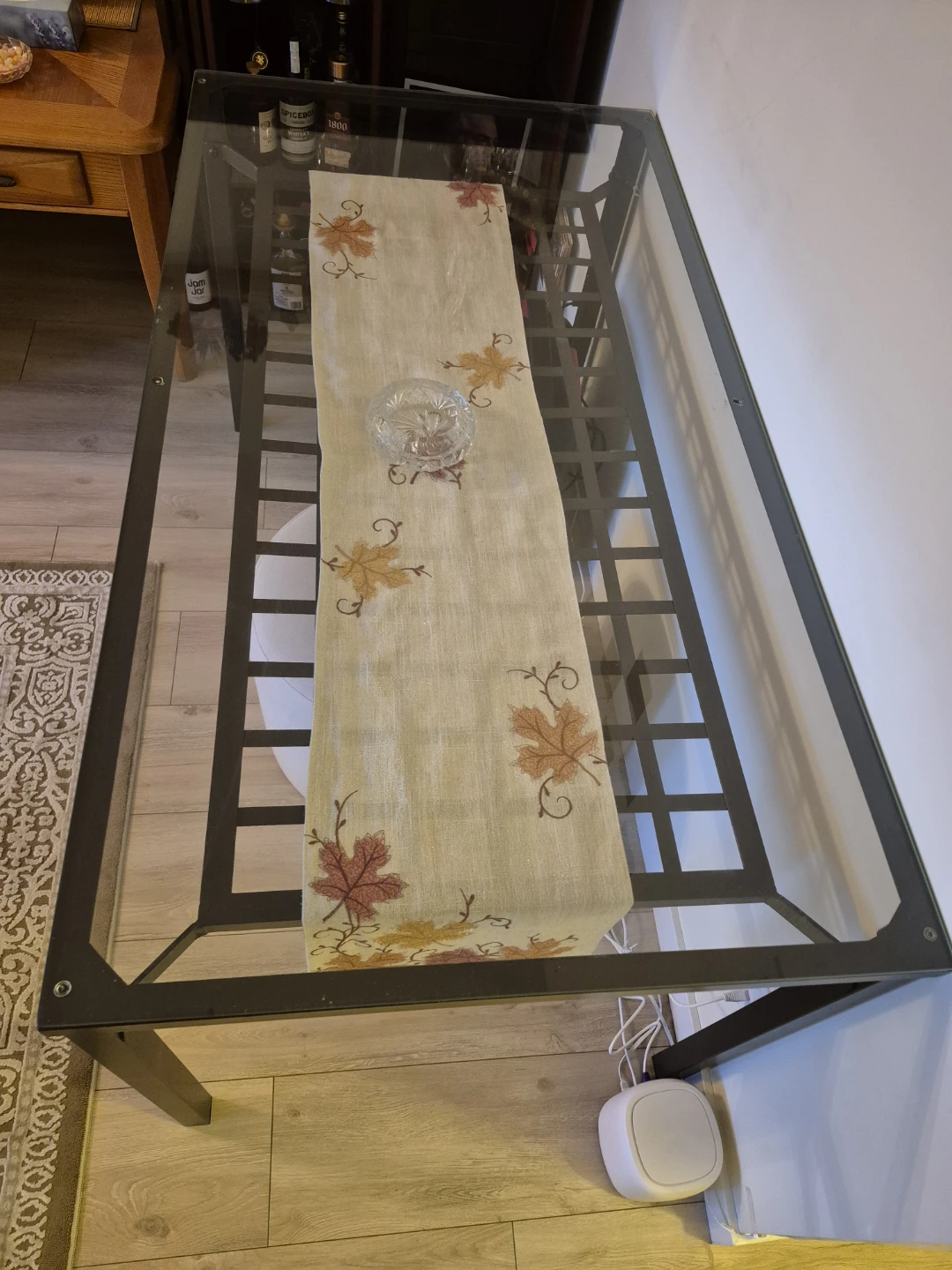 🥕Glass Top Dining Table