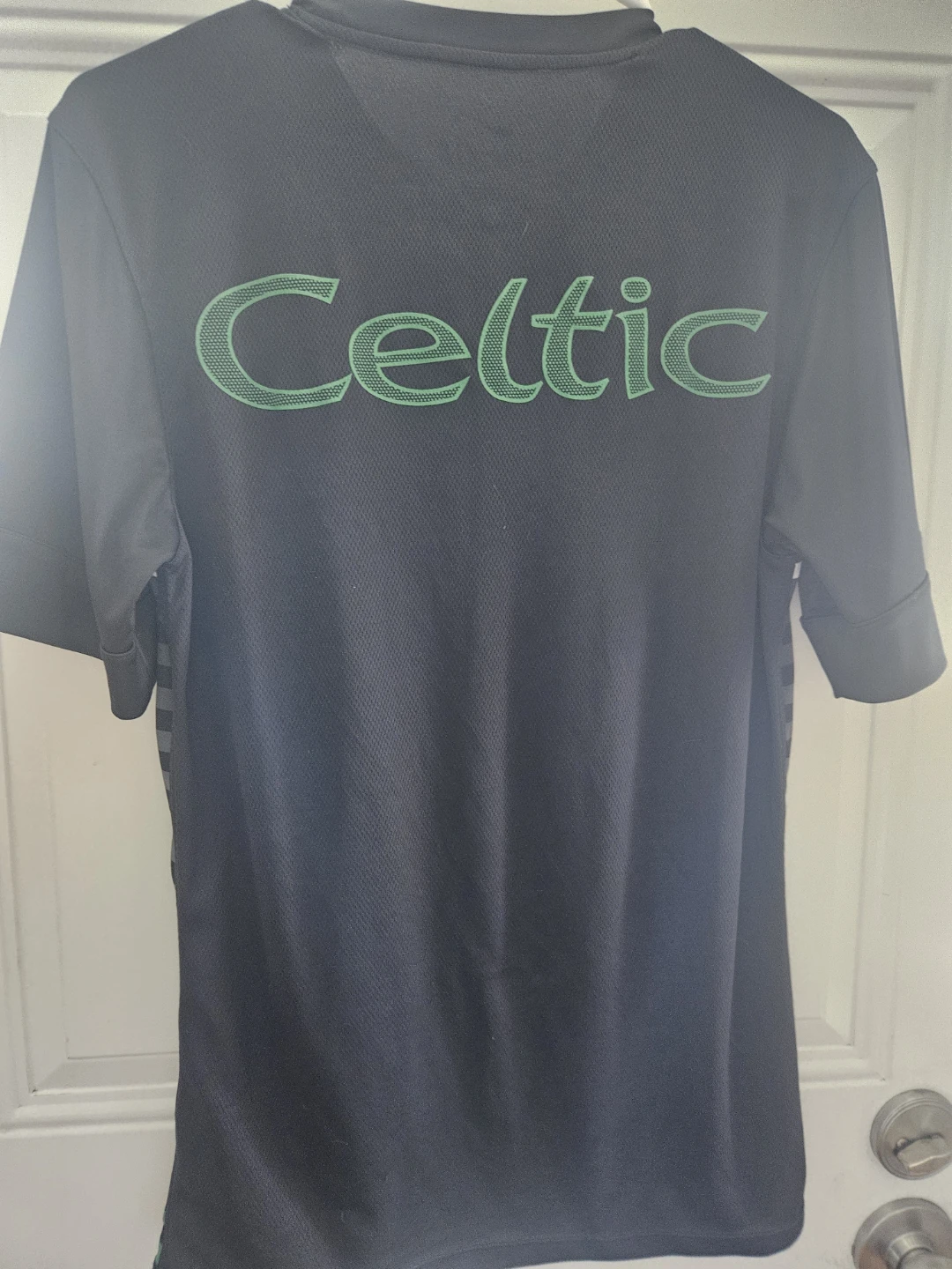 Nike Celtic FC Dri-Fit Jersey - Size Small - photo 2