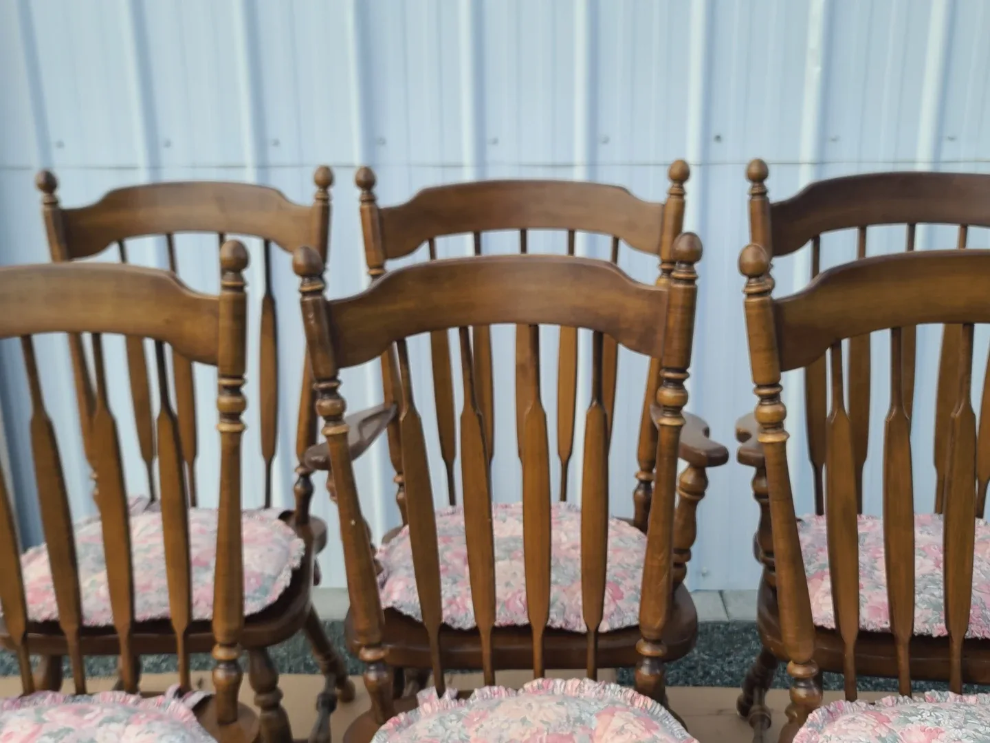 DINING TABLE WITH SET OF SIX DINING CHAIRS. image indicator(4)