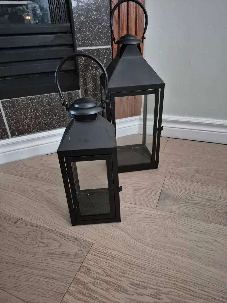 JHY DESIGN Black Decorative Candle Lanterns (Set of 2)