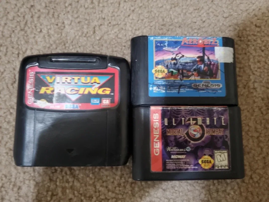 Sega Genesis System Console with Games image indicator(8)