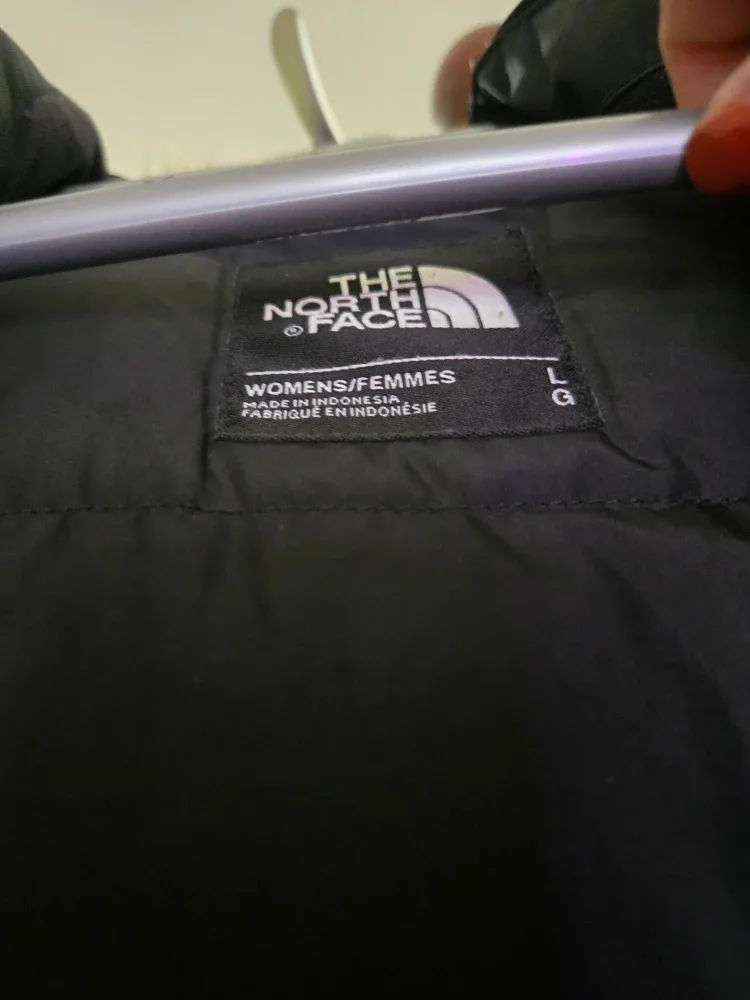 The North Face Women's Parka, Size L image indicator(5)
