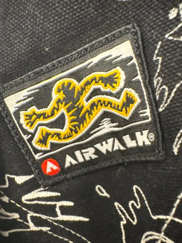 Airwalk x Forever 21 Black Overalls - Size L image indicator(3)