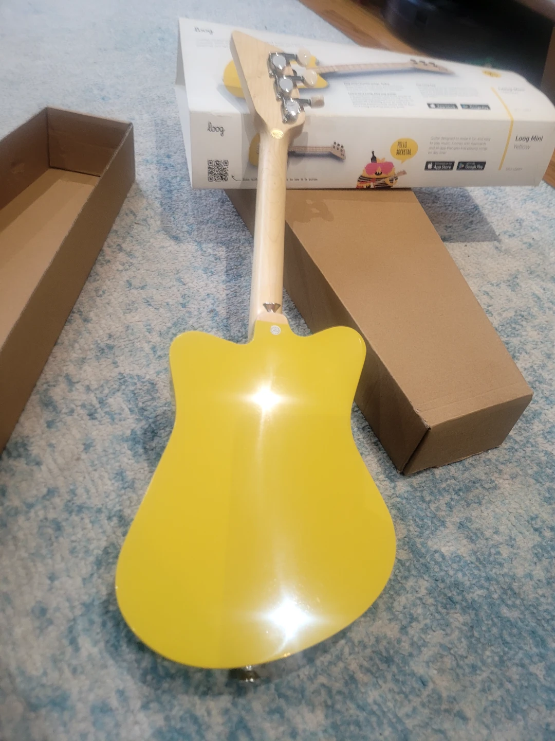 Loog Mini Yellow Guitar - Like New - photo 2