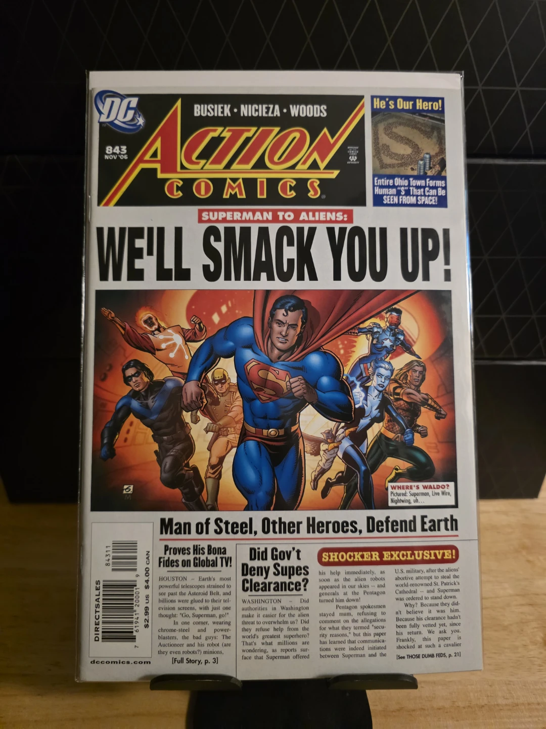 Action Comics #843 (Nov '06) - Superman vs. Aliens!