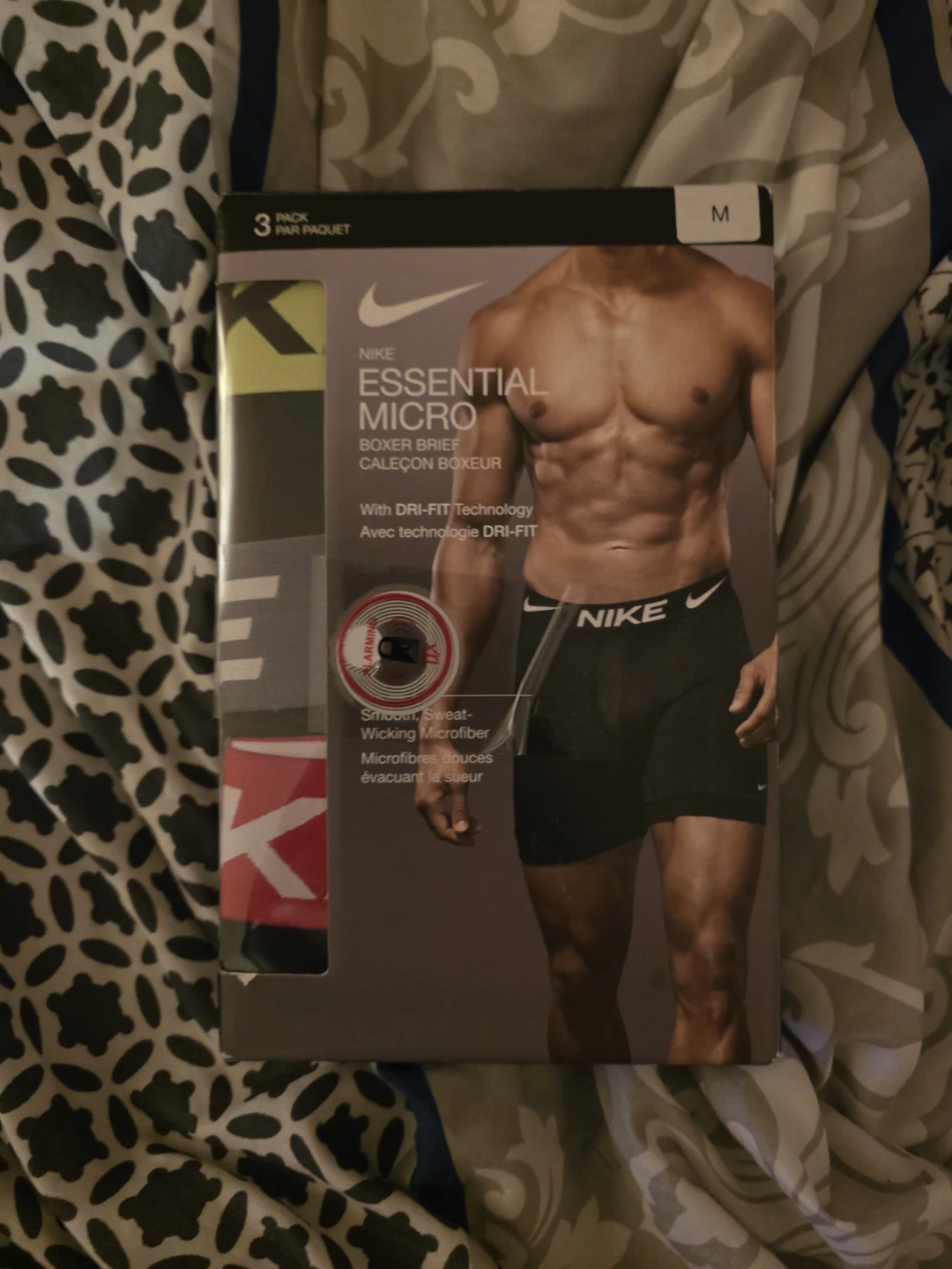 Nike Essential Micro Boxer Briefs - Size M