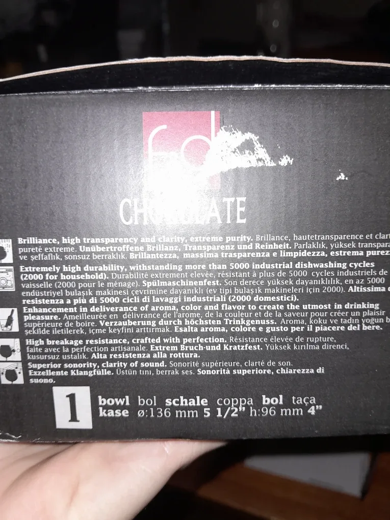 F&D Lead-Free Crystal Glass Bowl - New in Box! image indicator(2)