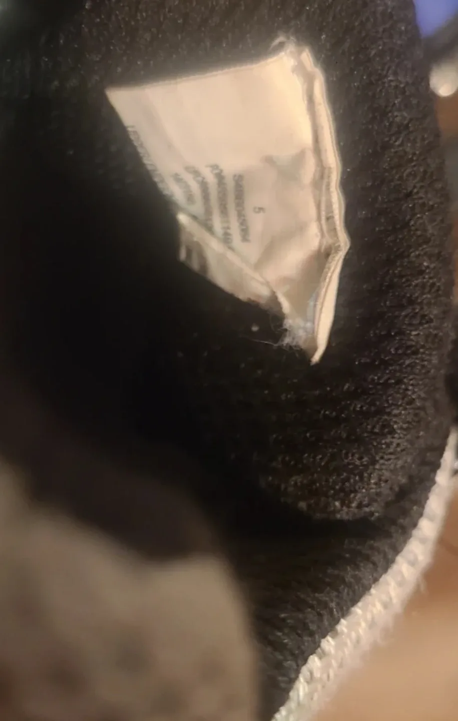 Size 5 Toddler Shoes 🥕 image indicator(3)