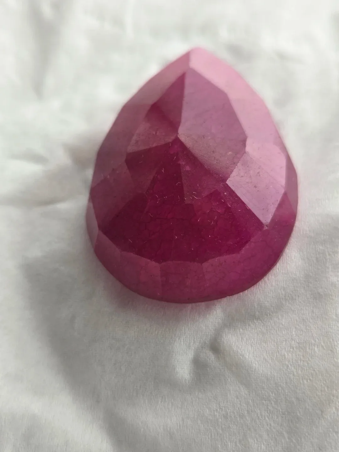 Ruby Gemstone image indicator(2)