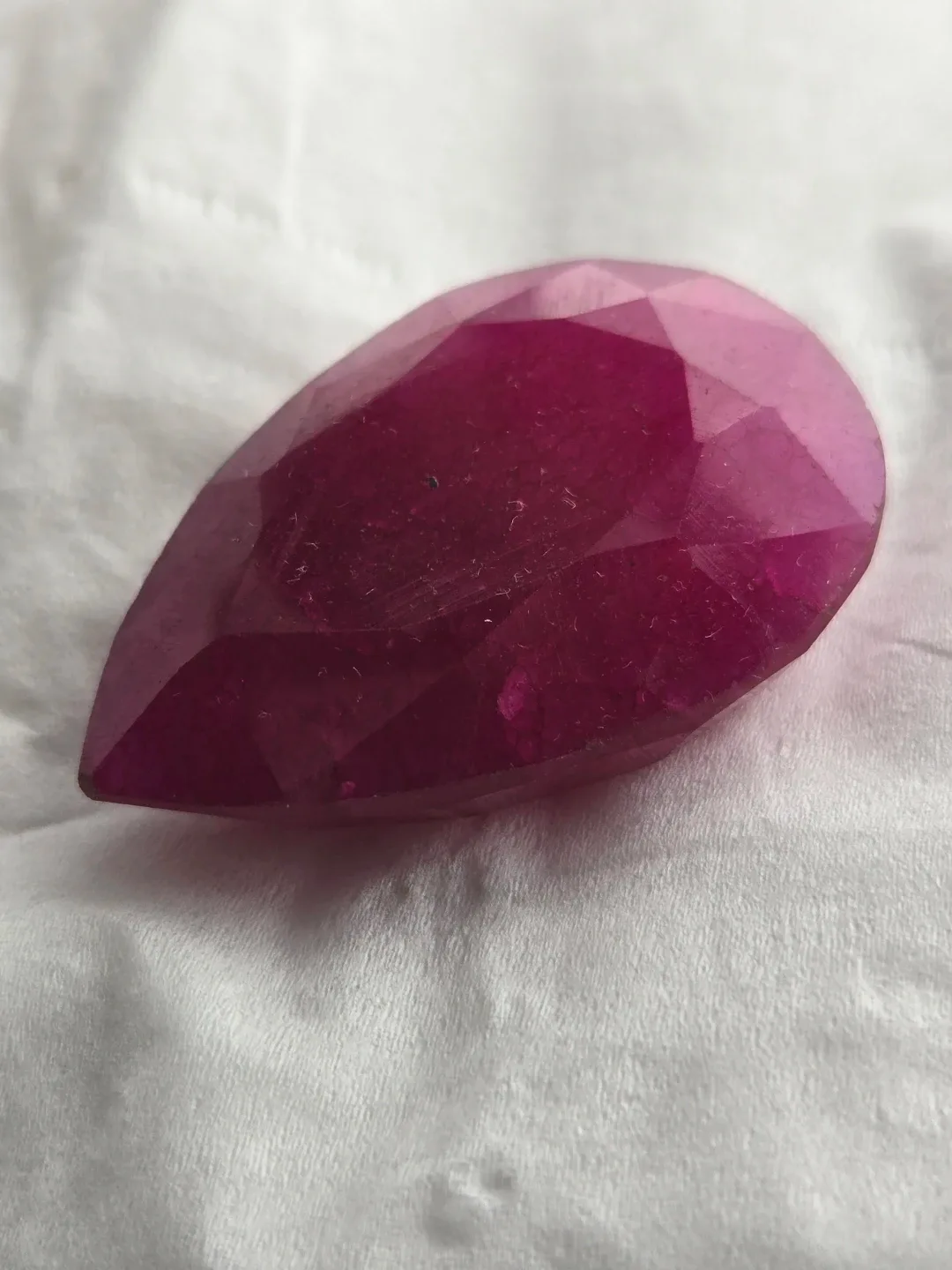 Ruby Gemstone image indicator(4)