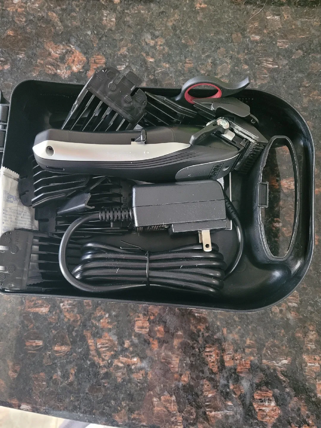 Wahl Lithium Ion+ Multi-Cut Pro Series Hair Clipper image indicator(2)