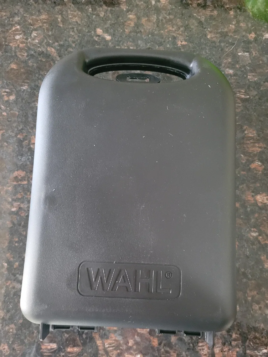 Wahl Lithium Ion+ Multi-Cut Pro Series Hair Clipper image indicator(3)