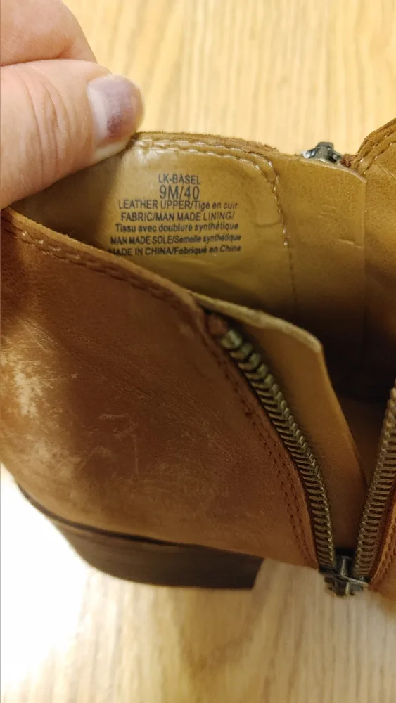 Women's Brown Leather Ankle Boots size 9 image indicator(7)